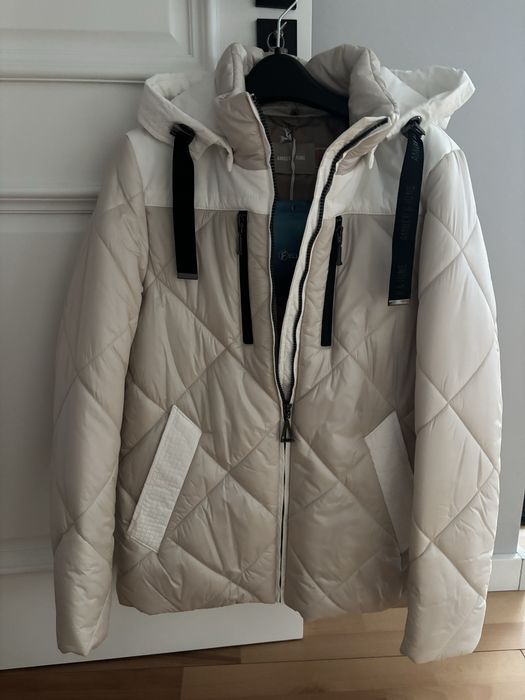 Уникално топло , красиво , ново яке