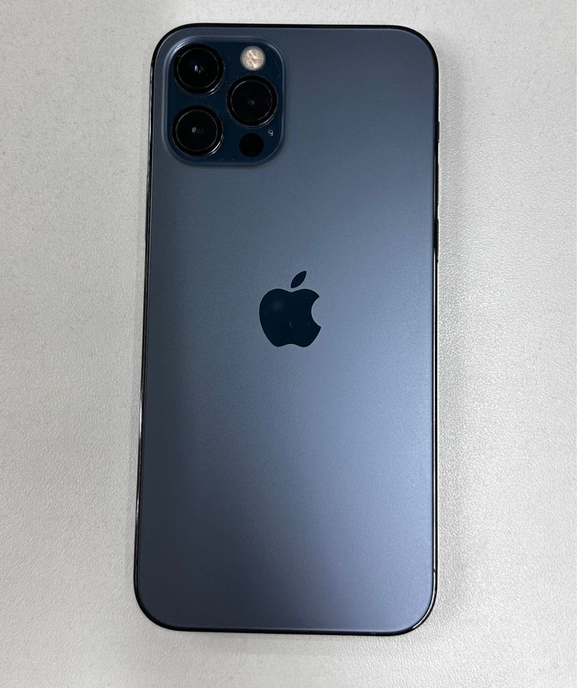 IPhone 12 pro продам