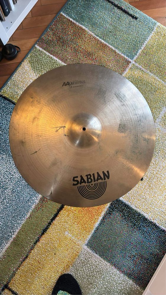 SKB 24” Cymbal Case + Sabian AA Orchestral 24”