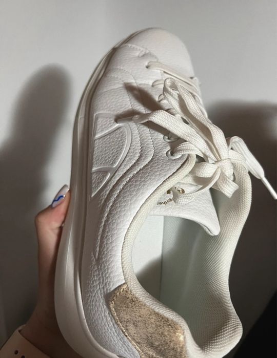 Adidasi dama ellesse