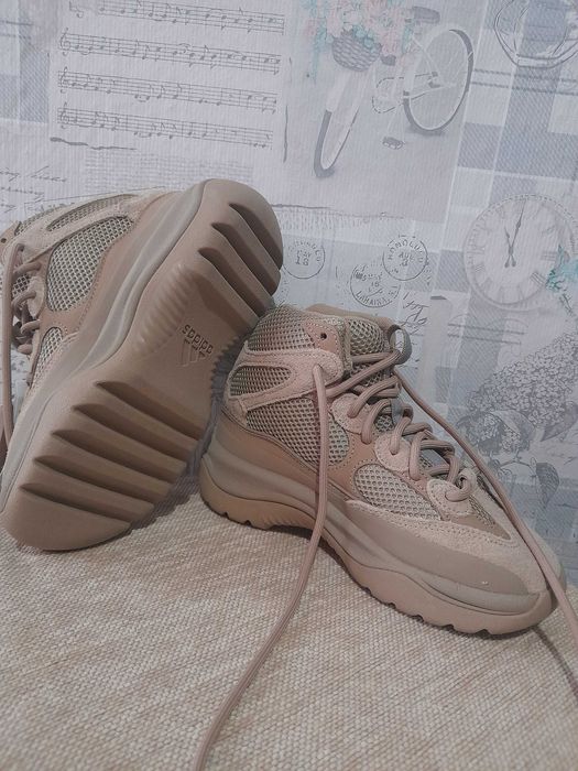 Детски маратонки Адидас  YEEZY