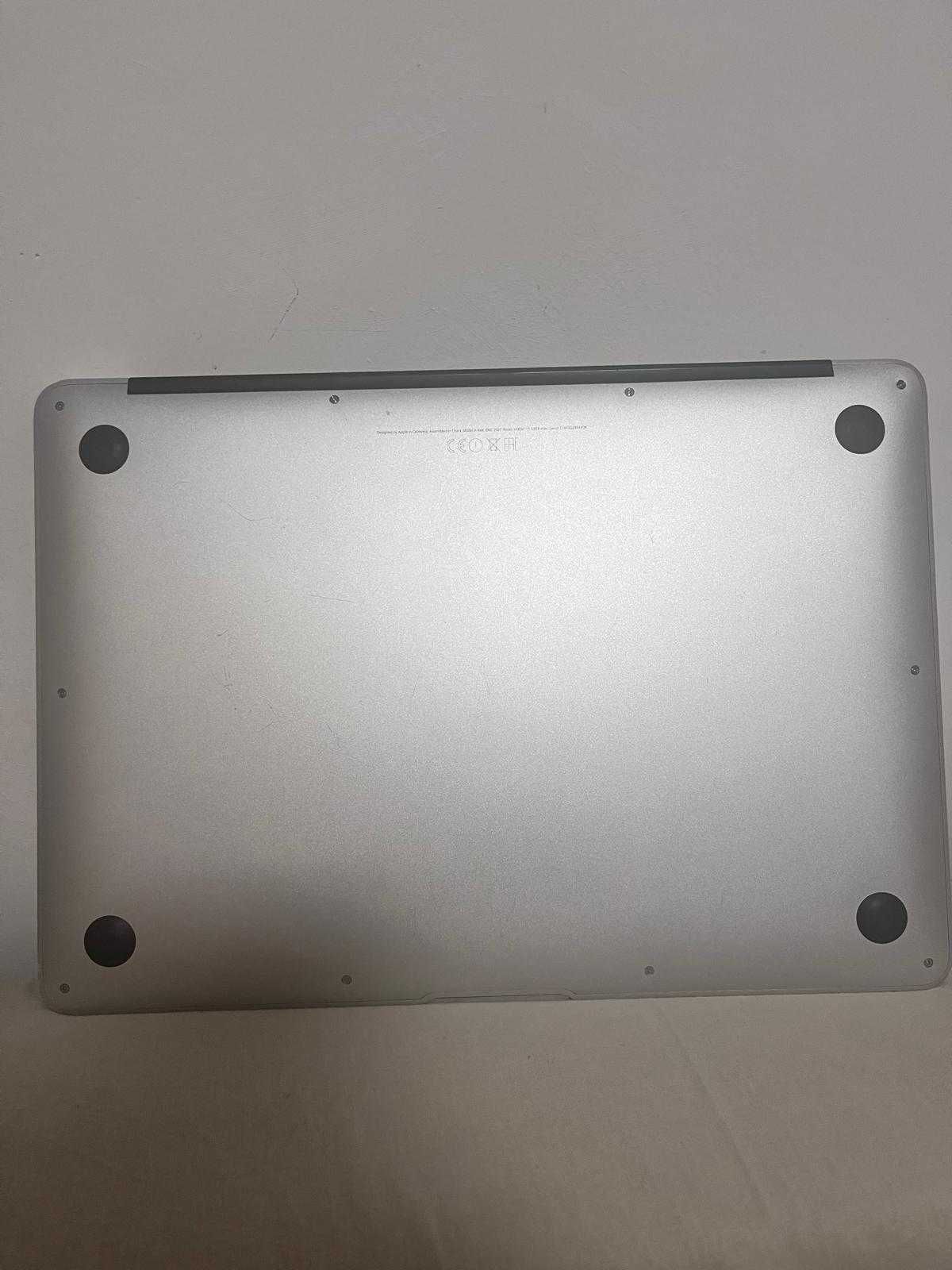Macbook Air 13’ 2015
