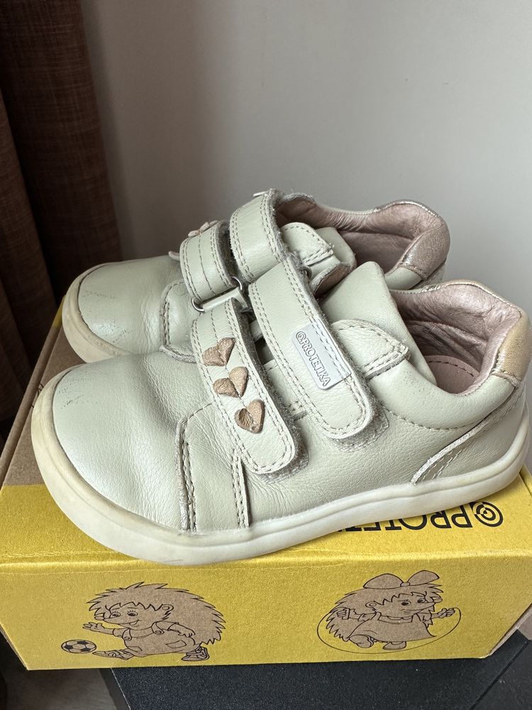 Protetika  Doroty Beige 25/igor 26,27