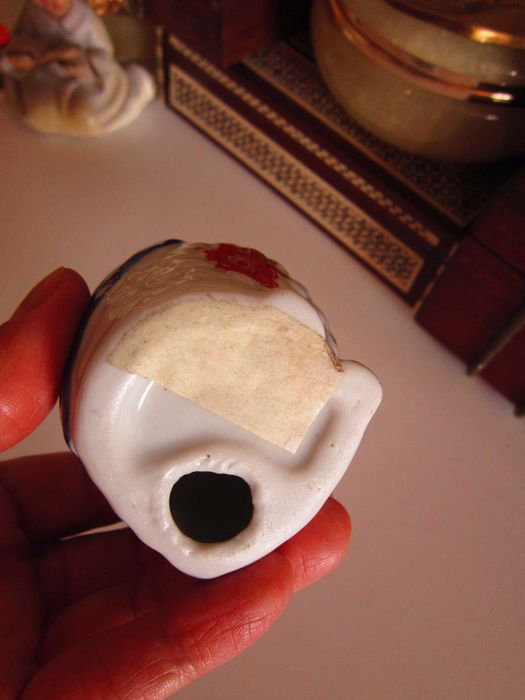 cadou rar Feng Shui Bufnita vintage portelan cu flori si finisaje aur