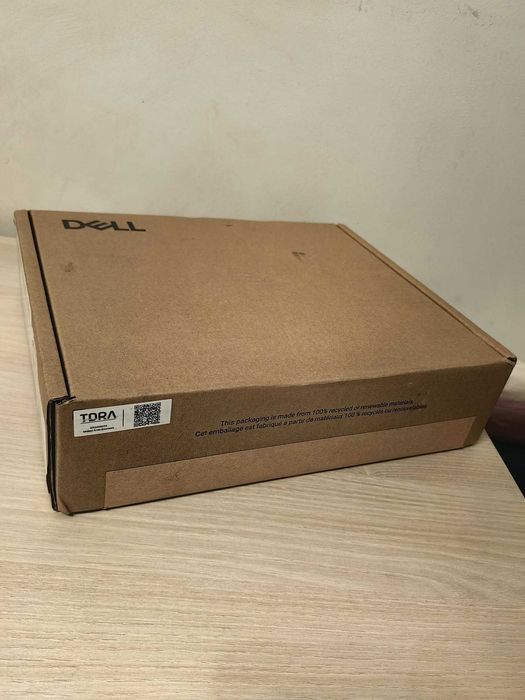 Докинг станция Dell Pro Smart Dock -SD25 Чисто нов комплект Win/Mac