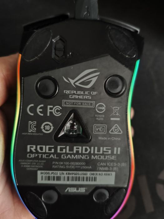 продам игровую  Мышь ASUS P502 ROG GLADIUS II черный