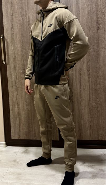 Мъжки комплекти Nike Tech Fleece