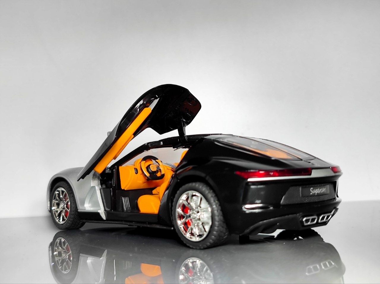 Bugatti Atlantic металлическая масштабная модель машинка - Доставка