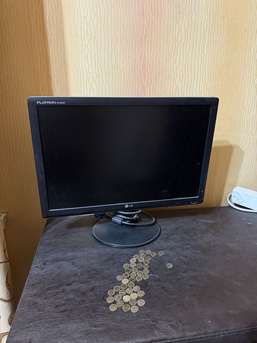 Монитор продам LG от компьютера
