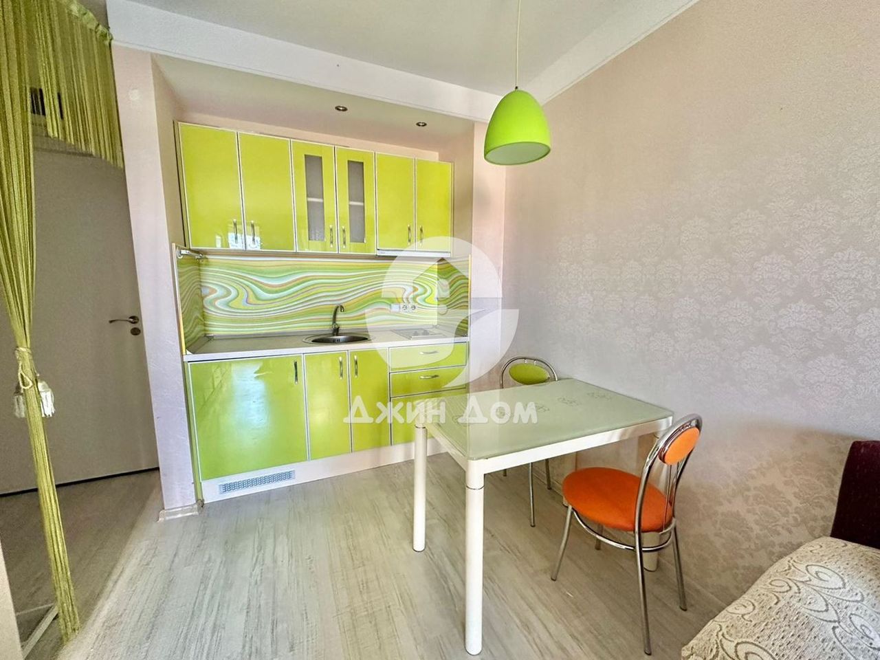 Продава се Едностаен апартамент в к.к. Слънчев бряг - 32 кв.м за 1750 €/кв.м - Снимка #3