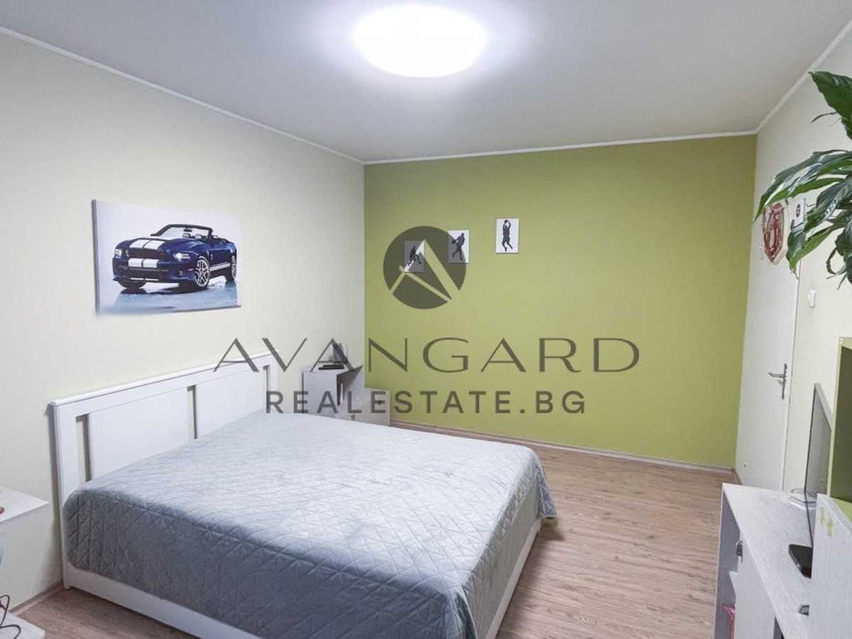 Продава се Тристаен апартамент в Пловдив, Христо Смирненски - 65 кв.м за 1768 €/кв.м - Снимка #8