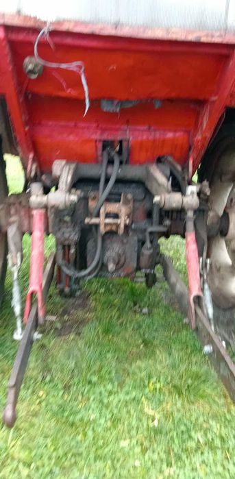 Vând tractor Utb 650 M