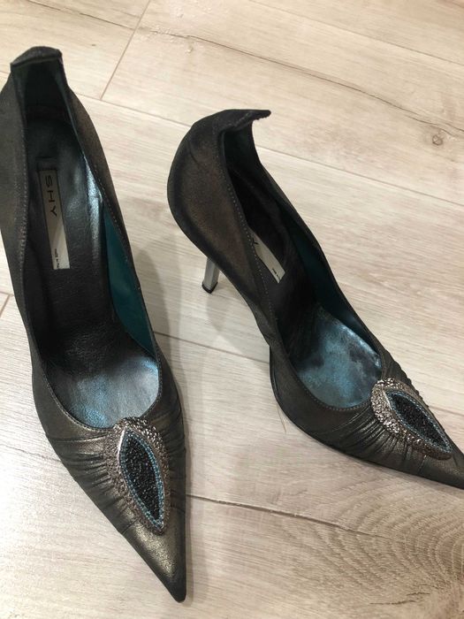 Красивые женские туфли