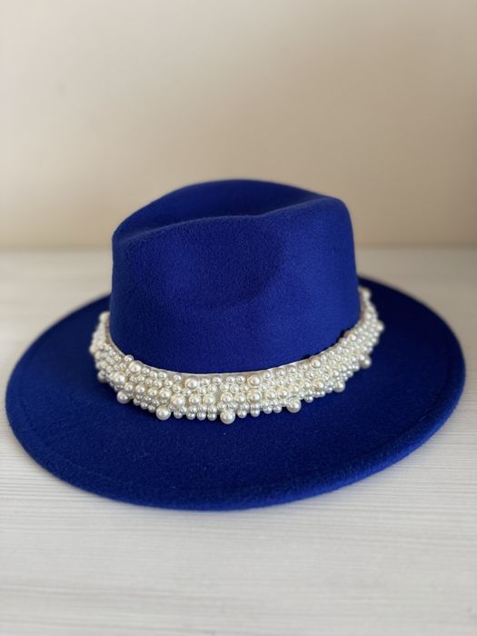 Шапки по 20 лв