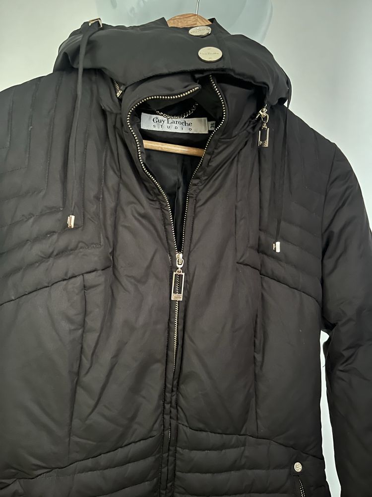 Дамско яке Guy Laroche с естествен косъм