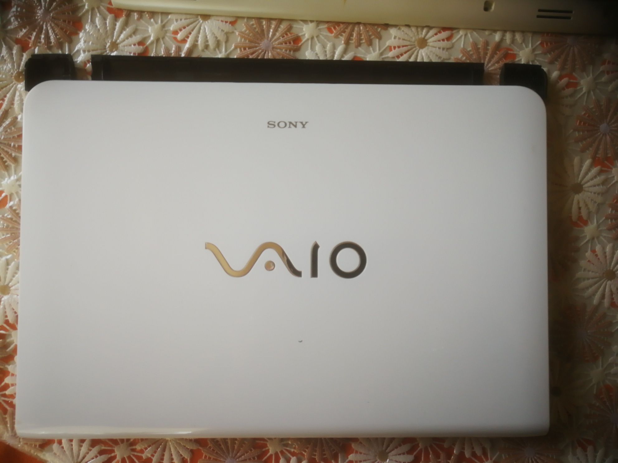 Sony Vaio SVE1112M1EW останали части