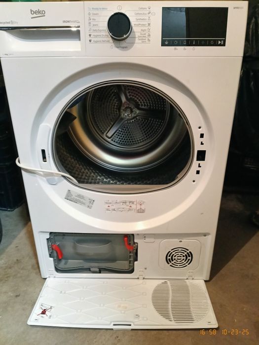 Сушилня Беко 8 кг. за части със термо помпа