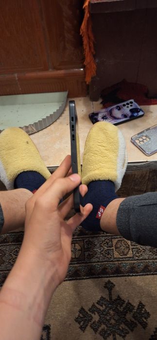 Vand macheta iphone 16