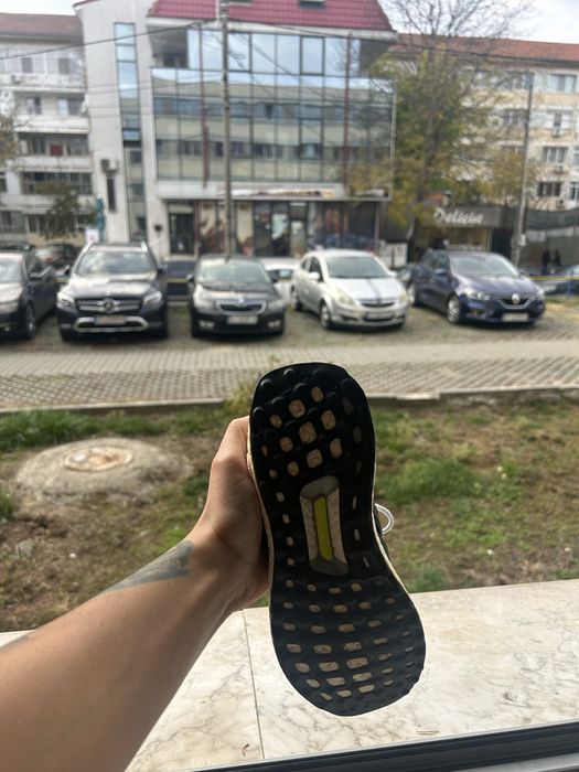 Vand Adidasi Adidas UltraBoost