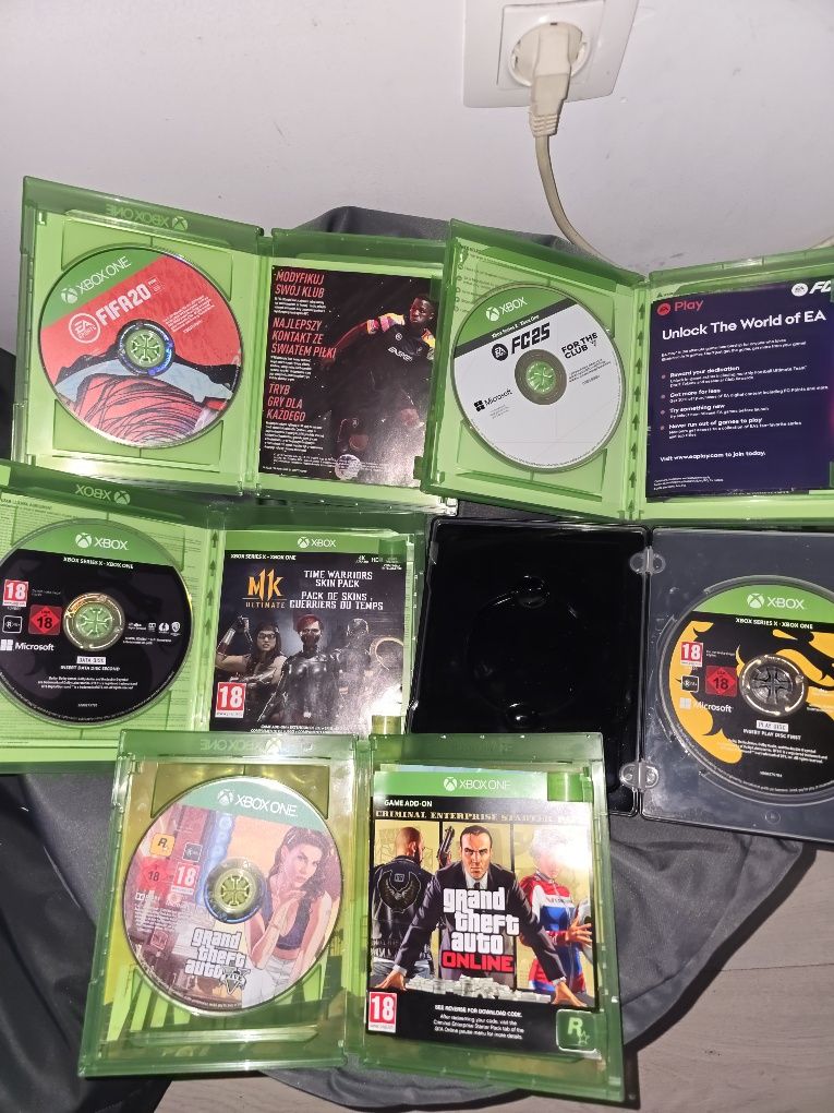 XBOX ONE S ( 1S ) 500GB