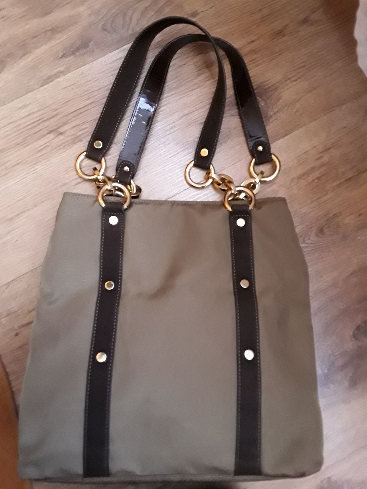 Geanta Roberto Cavalli-Freedom culoare kaki cu maro si accesorii aurii