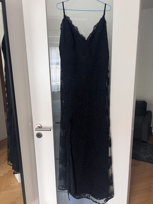 Официална рокля, чисто нова, размер М