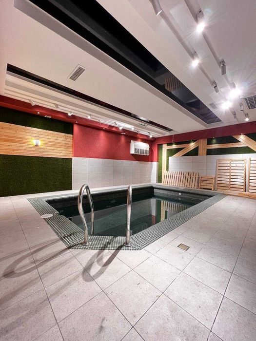 ОФИСНОЕ ЗДАНИЕ
Яккасарайский район, ор-р Ракатбоши
4 уровня + подвал