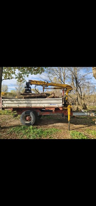 Remorca cu Macara Forestiera