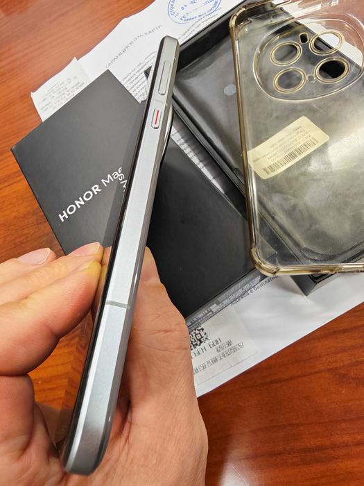 Honor Magic 7 Pro, 12 GB, RAM 512 GB, Lunar Gray-като нов с гаранция