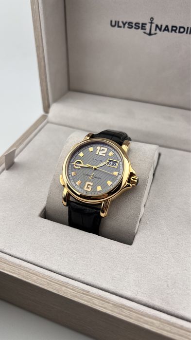 Мужские часы Ulysse Nardin Dual Time