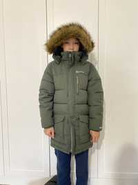 продам зимнюю куртку на мальчика