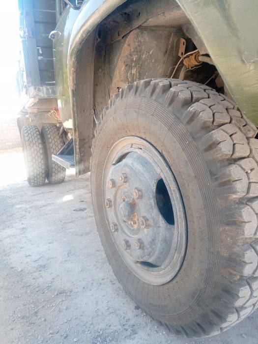 Zil 53 holati yaxshi