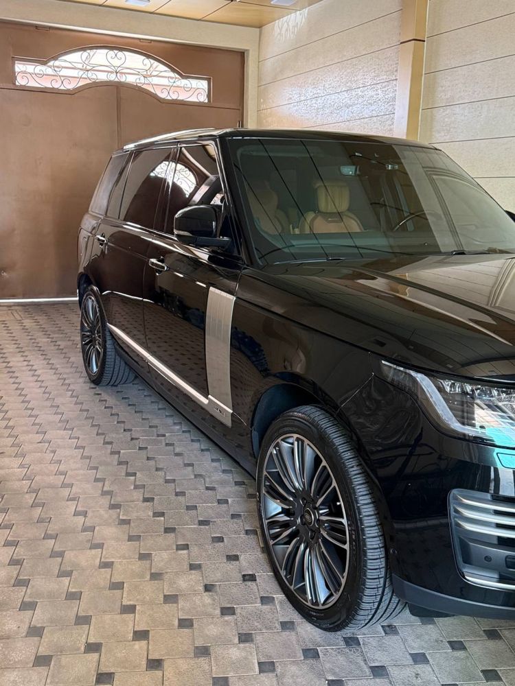 Range rover Autobiography long