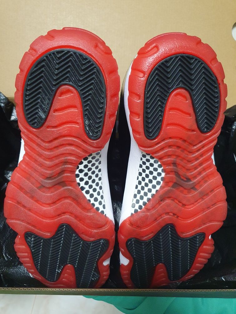Jordan Retro 11 BRED