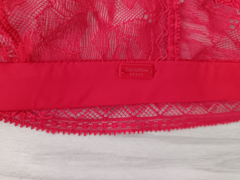 Calvin klein sutien dama XS