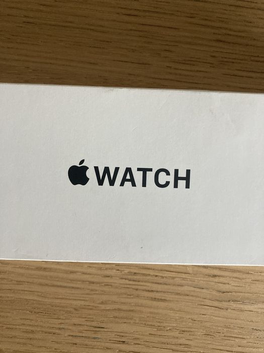 Apple Watch SE (a doua generație) – versiunea de 44 mm: