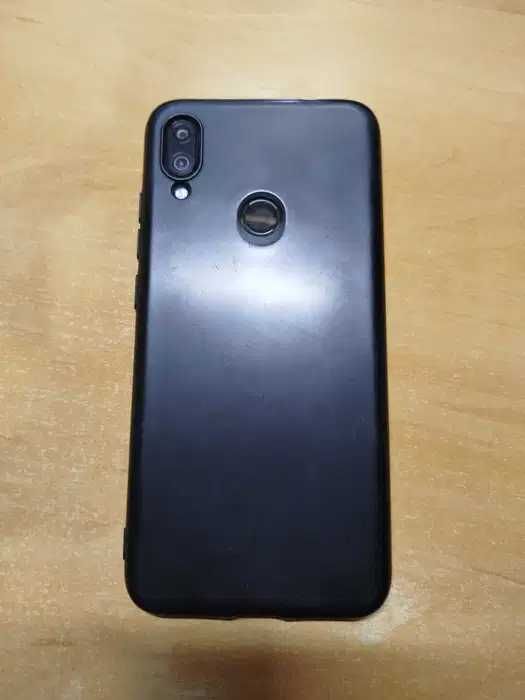 Продам смартфон Xiaomi Redmi Note 7