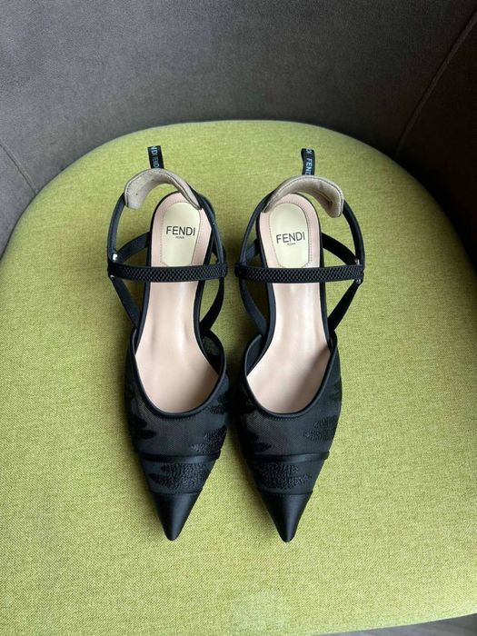 Pantofi Fendi 35-42