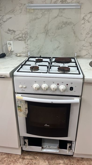 Срочно продам Газ плиту
