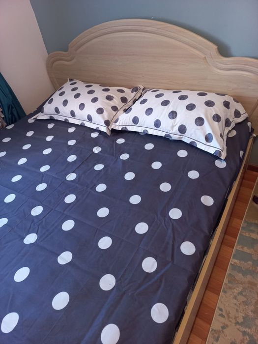 Спальный гарнитур