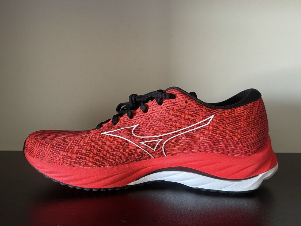 Mizuno Wave Rider 26/ 44номер 28.5см Стелка Нови с Кутия