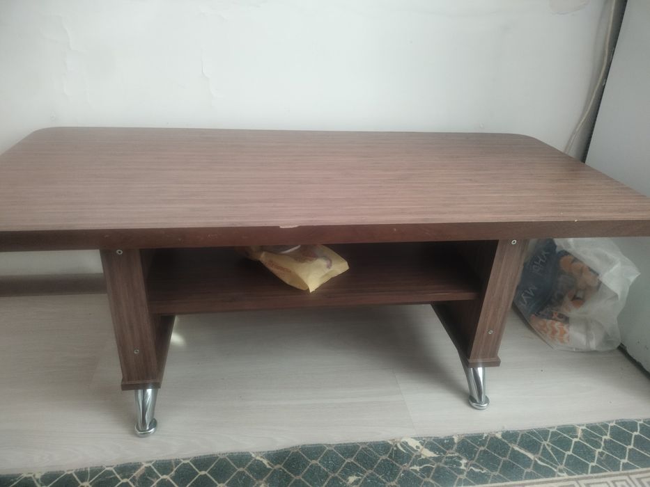 Стол журнальный в идеале продалм б/у