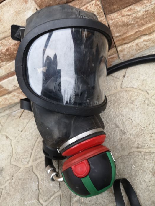 Автономен дихателен апарат 3М Scott sigma2 Брой4 комплект маски 4броя