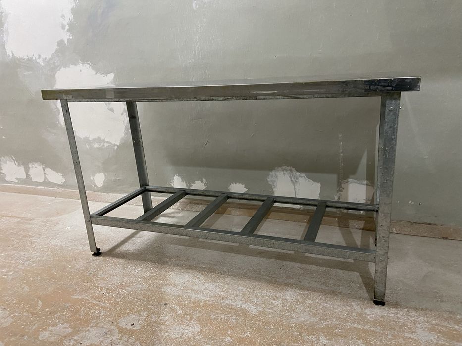 продам разделочные столы из нержавейки