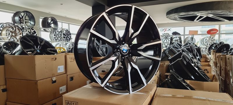 22цола/BMW,X5,X6,X7/5x112/G05/G06//G07