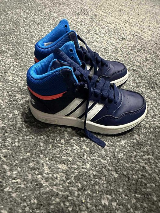 Детски маратонки Adidas HOOPS 3 - 28 номер