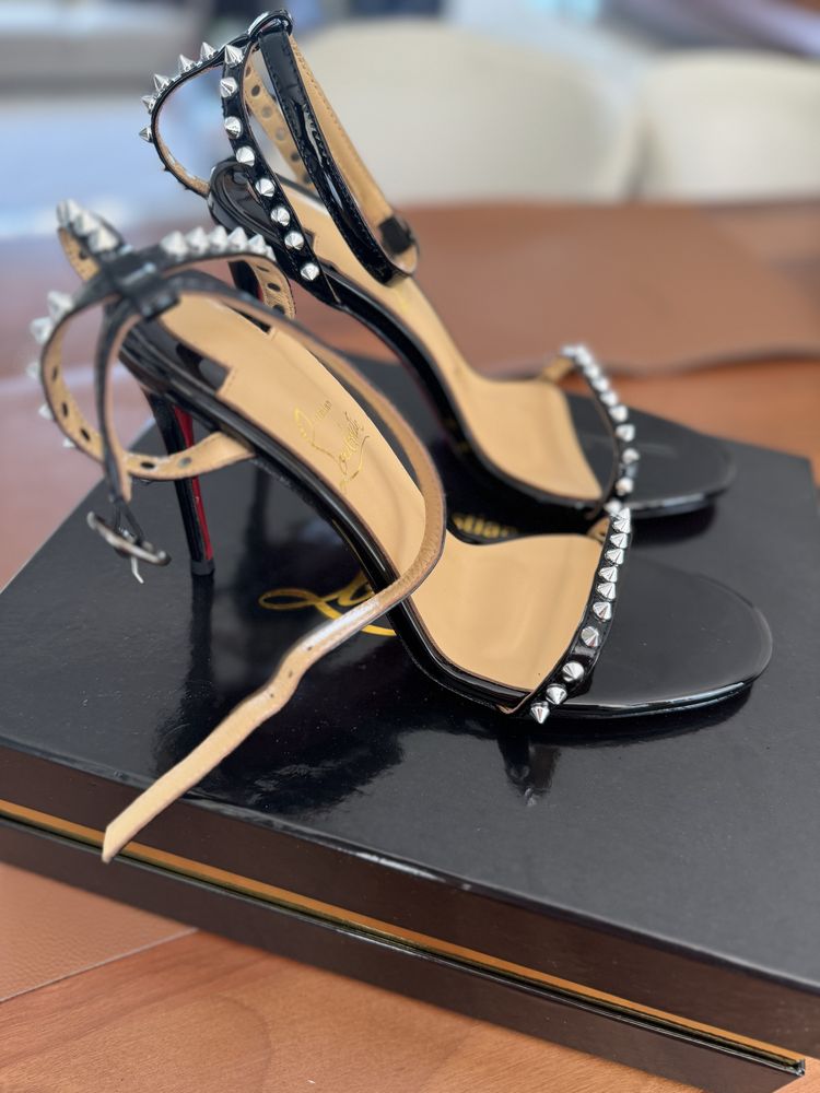 Christian Louboutin Spike 12 оригинални сандали 39