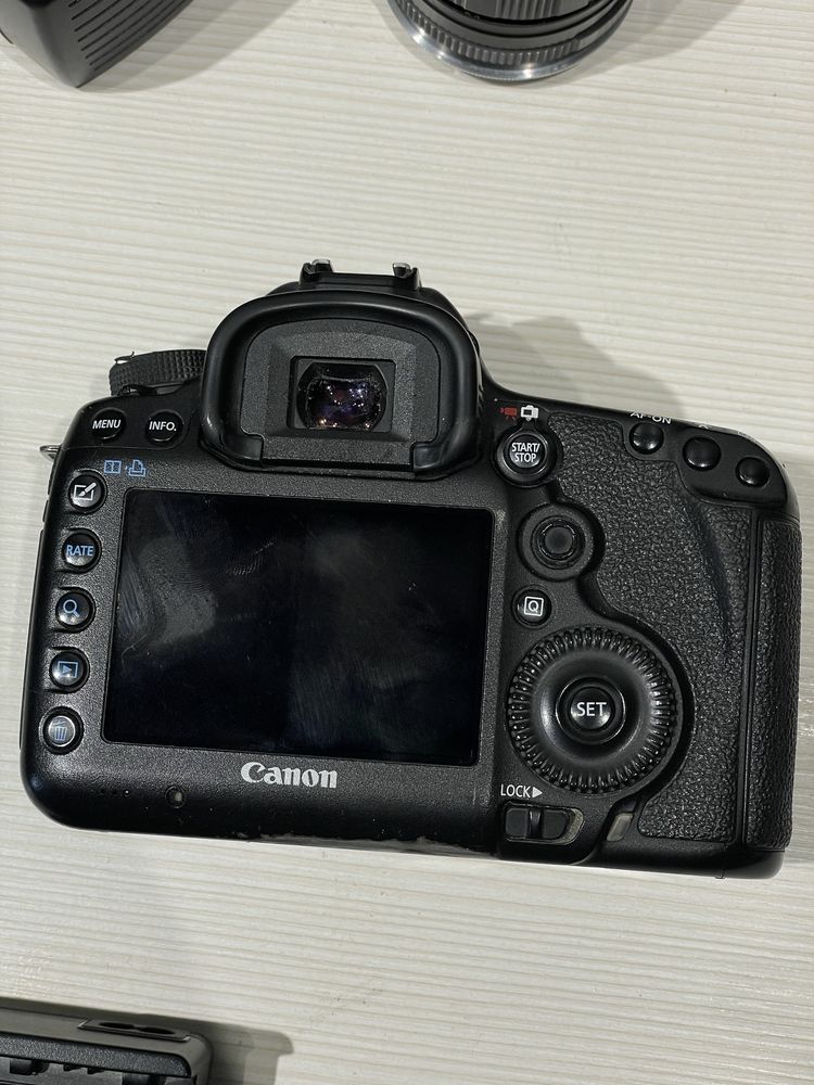 Canon eos 5D Mark 3 III