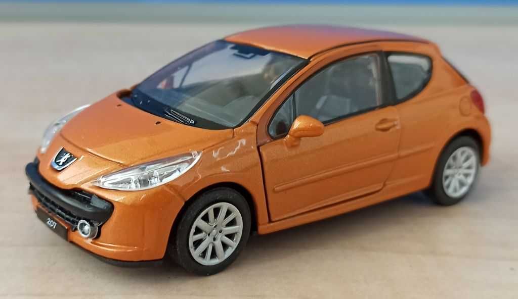 Macheta Peugeot 207 2008 orange - Welly 1/36