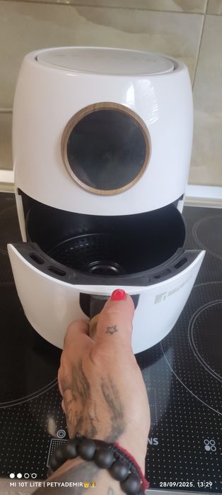 Еър фрайър ,BERGNER'